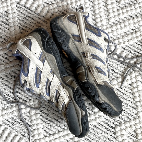 MERRELL Moab 2 Ventilator Hiking Shoes Blue Gray White Women’s Size 9 EU 40 - Picture 3 of 13